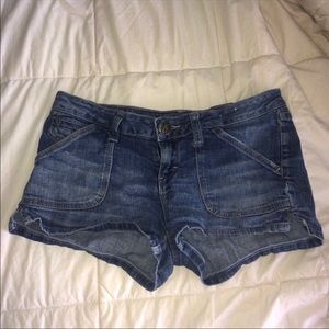BASIC DENIM JEAN SHORTS (VERY SOFT)